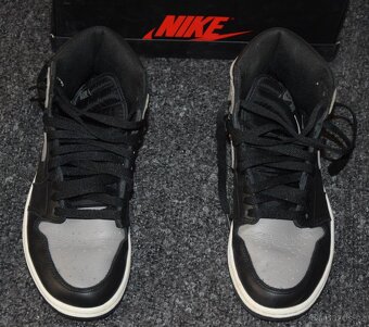 NIKE AIR Jordan 1 Retro High, velikost EU 40, jako nové - 13