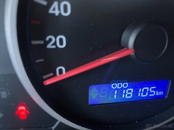 Hyundai i20, 1,2 63kW, SERVISKA - 13