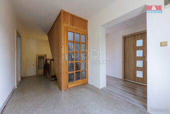 Prodej rodinného domu, 300 m², Stanovice - 13