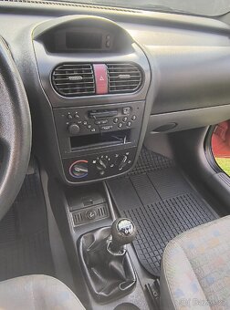 Opel Corsa C 1.0 - 13