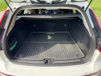 Volvo V60 2.0 D4 Momentum 140kW 2019 odpočet DPH - 13
