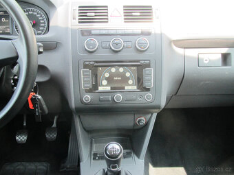 Volkswagen Touran 1.4 Fsi 7Míst - 13