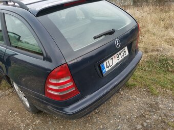 Mercedes-Benz C 200 CDI (203 K) 2003 2.1l 85Kw Kombi - 13