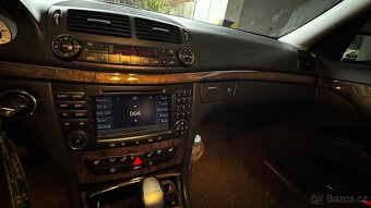 Mercedese Benz E 280 CDI Combi - 13