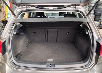 Volkswagen Golf 1.6 TDI Klima, Tempomat nafta manuál 66 kw - 13
