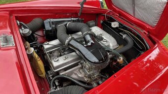 Alfa Romeo Giulia Sprint 1600 z roku 1962 - 13