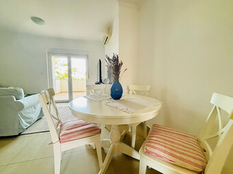 Chorvátsko-trojizbový apartmán s výhľadom na more-PAG - 13