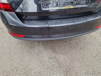 Škoda Rapid 1.6 TDI 85KW DRIVE NAVI - 13