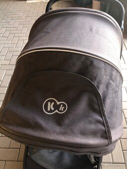 Kočárek + autosedačka - 13