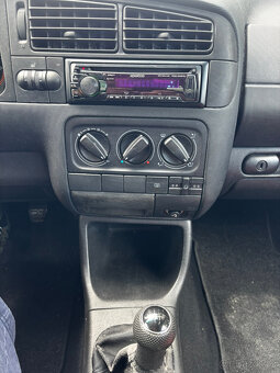 Volkswagen Golf 3.5 1.8i 55kW, ALU, Cabrio, Nová STK - 13