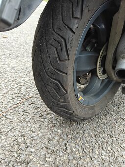 Vespa GTS 300 SuperTech - 13