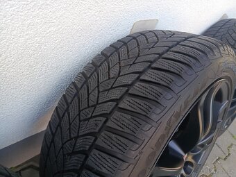 KOMPLETNÍ ZIMNÍ ALU KOLA OCTAVI III GOODYEAR 225/45 R17 ET50 - 13