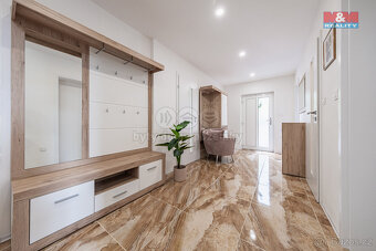 Prodej rodinného domu, 340 m², Kunice, ul. Do Žlábek - 13