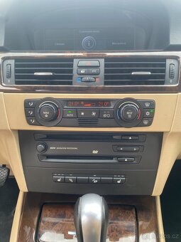 BMW e91 330xd - 13