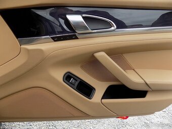 Porsche Panamera 3.6 220 KW SERVIS PORSCHE - 13