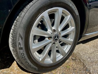 Mercedes-Benz E220d combi - 13
