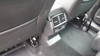 ŠKODA KODIAQ 2.0TDI 147kW STYLE DSG 4X4 WEBASTO / 2021, ČR / - 13