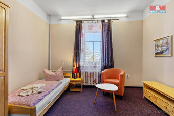 Prodej hotelu, penzionu v Dubí - 13