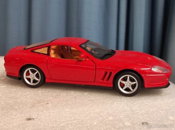 Ferrari 1:24 - 13