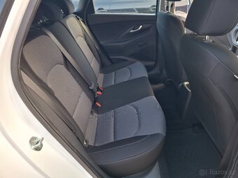 Hyundai i30 1.0i BENZIN r.22 43000km po1.majiteli PLNÝSERVIS - 13