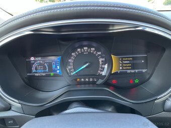 Ford Mondeo Vignale 2.0 Hybrid - 13