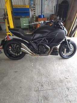 Ducati Diavel - 13