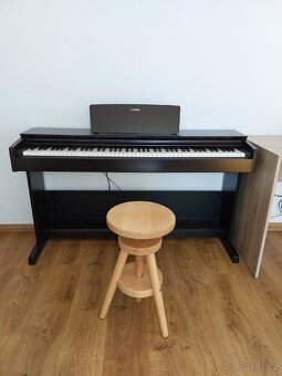 Yamaha Arius YDP-103 – Digitální piano + výbava / TOP STAV - 13
