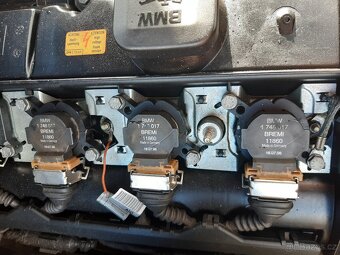 BMW 3 E46 320i 125kW 2001 - dily z vozu-motor KO - 13