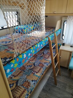 Karavan Bürstner Club 530 pro 5 osob. - 13
