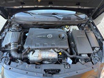 Opel Insignia 2.0 CDTi Kombi - 13