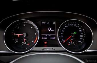 Volkswagen Passat Variant 2.0 TDI - 13