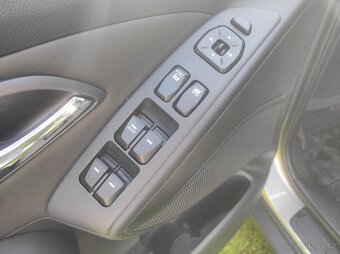Hyundai ix35, 2.0crdi 135kw 4wd - 13