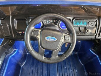 Elektické auto - minimálně používané - 13