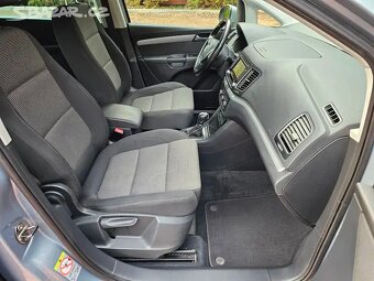 VW Sharan 2.0 TDI 103kW,DSG,Kamera,Tažné,Navi,Serviska. - 13