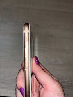 iPhone 8 (256GB) - 13