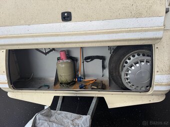 Karavan Burstner G182 -nová STK+SPZ -postele - veliké spaní - 13