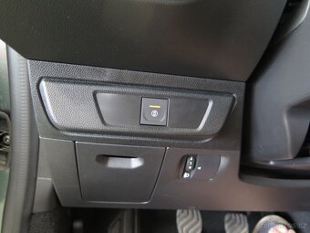 Dacia Sandero 1.0TCe,navi,asistenti,keyless,klima,výhřev - 13