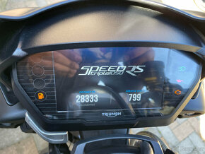 Triumph Speed Triple 1050 RS 2018 - 13