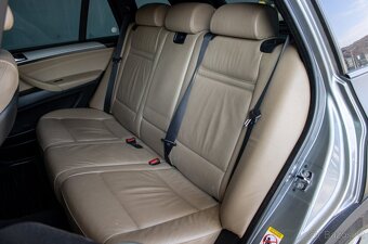 BMW X5 xDrive30d, 173kW AT/6 - 13