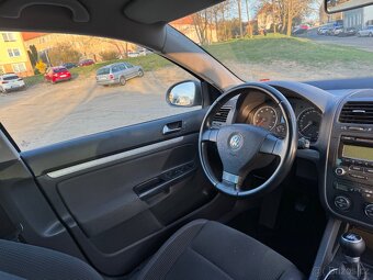 vw golf 5 variant 1.4tsi 118kw pouze dily - 13