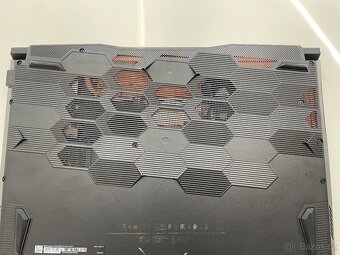 Herní Notebook MSI- i9-13900H-RTX-4070-8GB-105 W (MUX Switch - 13