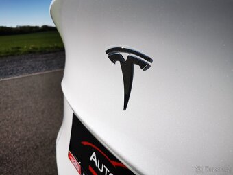 Tesla Model Y Long Range Dual motor. - 13