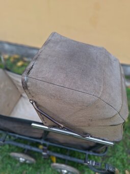 Starožitný kočárek pro panenky  - skládací - 13