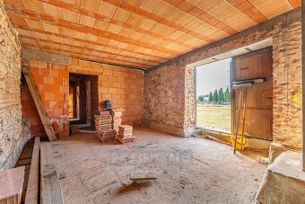 Rodinný dům (152 m²) s pozemkem 2004 m² - 13