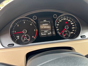 Volkswagen Passat B7 - 13