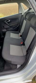 Volkswagen Polo 1.4 - 13