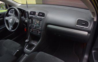 VW GOLF HIGHLINE VARIANT 1.4i TSI 160 koní  rok 8/2010 - 13