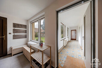 Prodej přízemního rodinného domu 2+1 s šatnou a pracovnou, V - 13