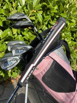Prodám značkový dámský golfový set Taylor Made Burner - 13