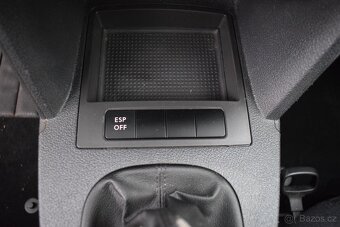 Volkswagen Touran 1,9 TDi UNITED 7MÍST,PR.SERVIS - 13